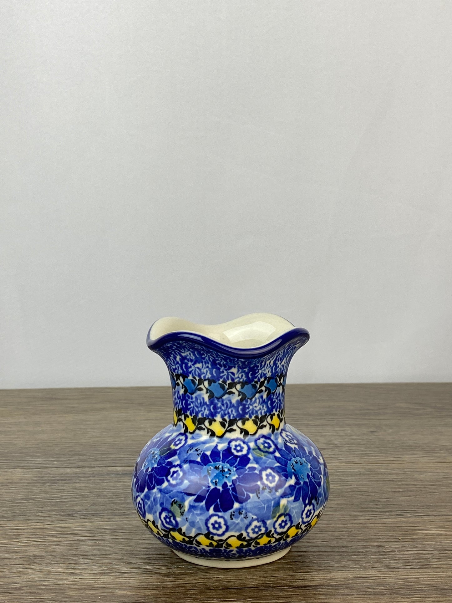 Unikat Tulip Vase - Shape 968 - Pattern U4744