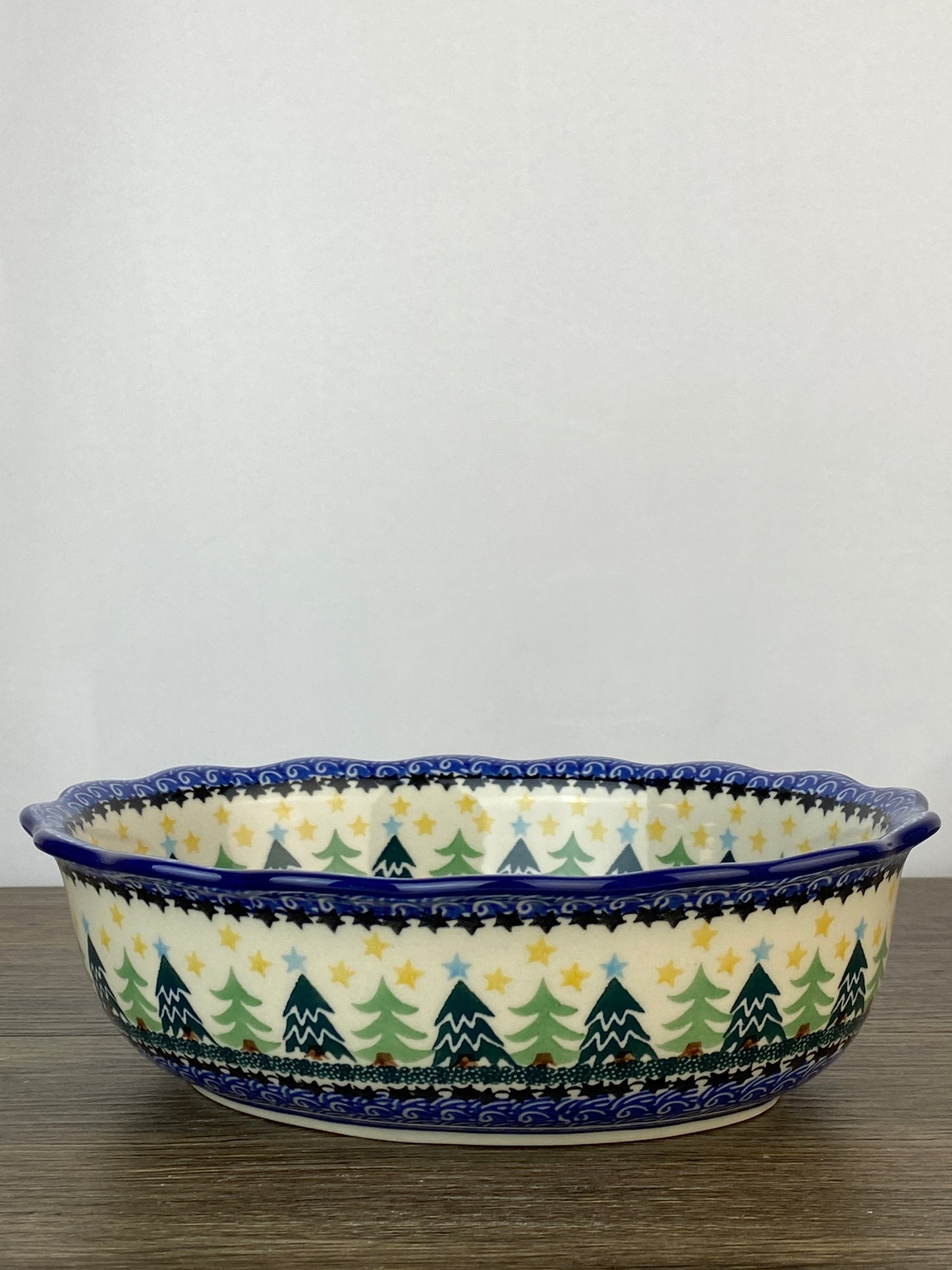 Scalloped Oval Bowl - Shape D78 - Pattern 1284