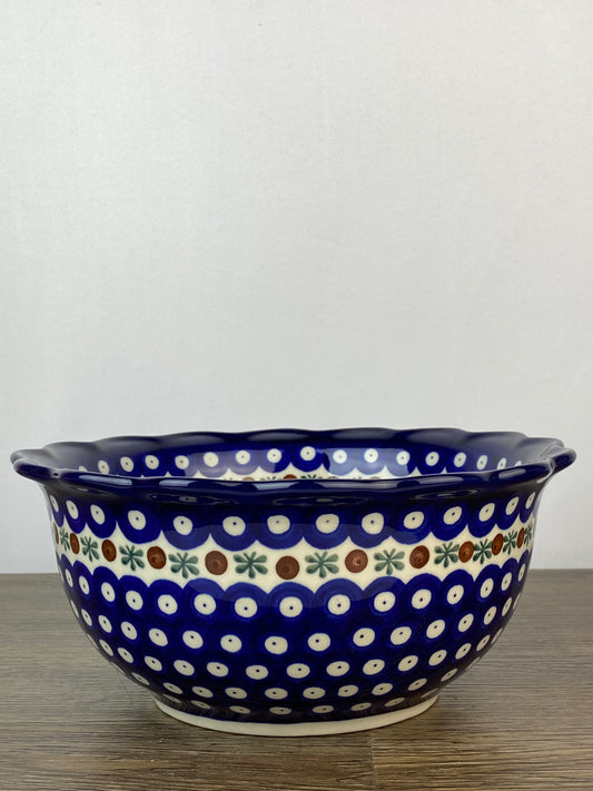 Large Ruffled Bowl - Shape 628 - Pattern 70