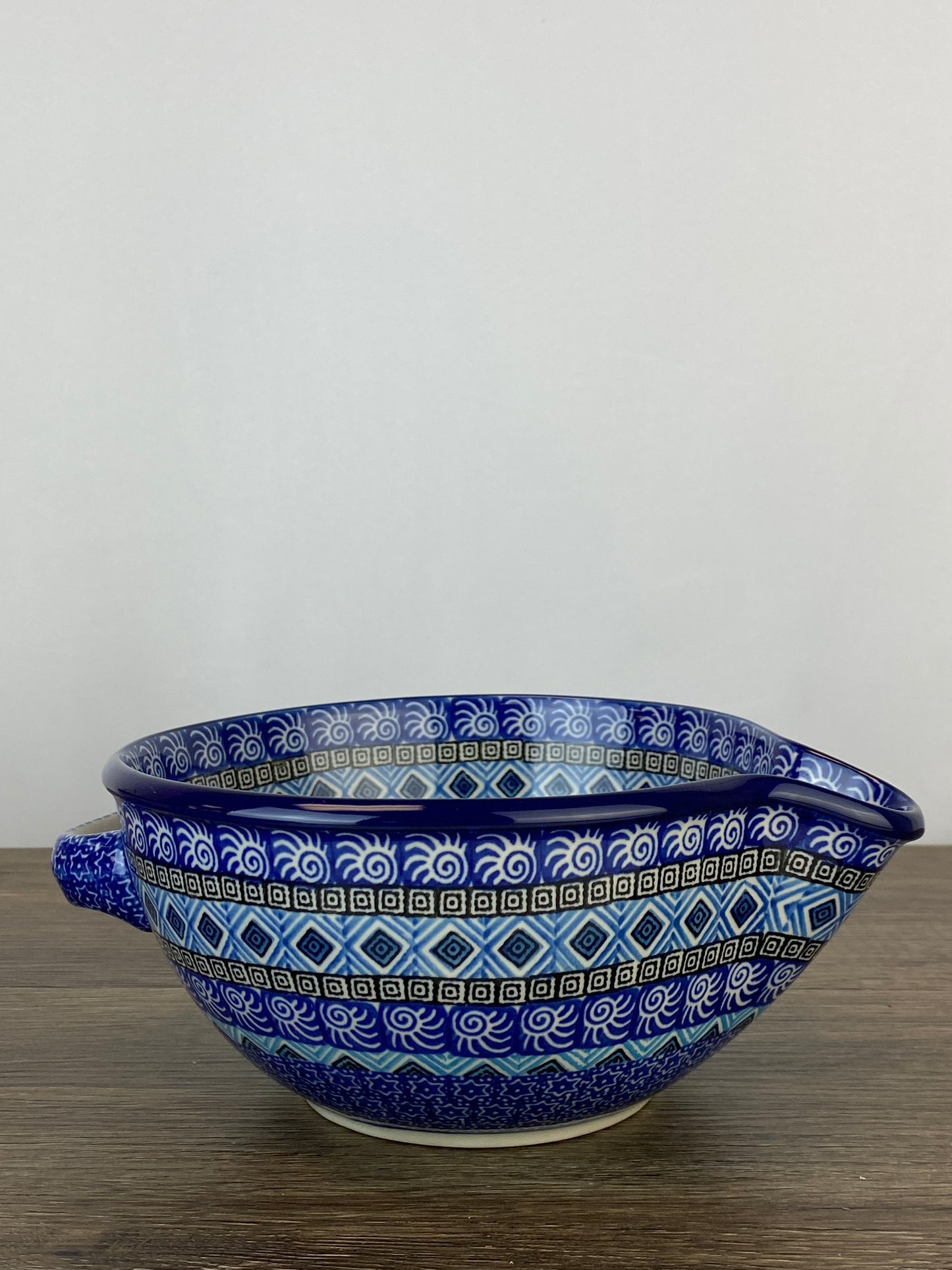 Batter Bowl - Shape 240 - Pattern 1917