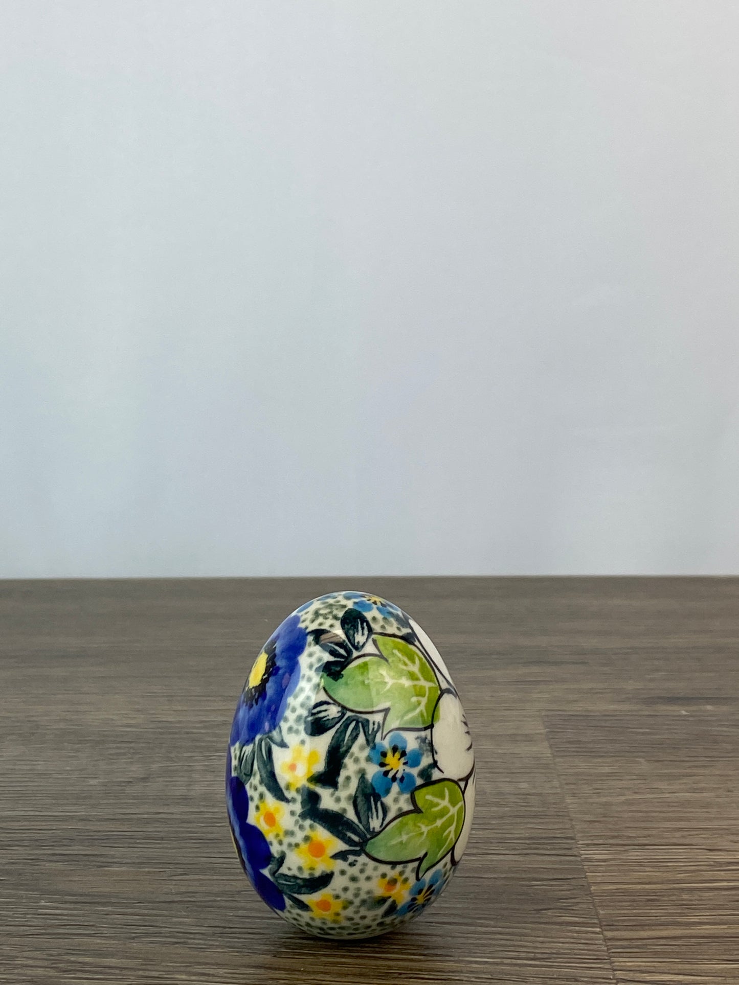 Vena Large Ceramic Easter Egg - Shape V037 - Pattern A554