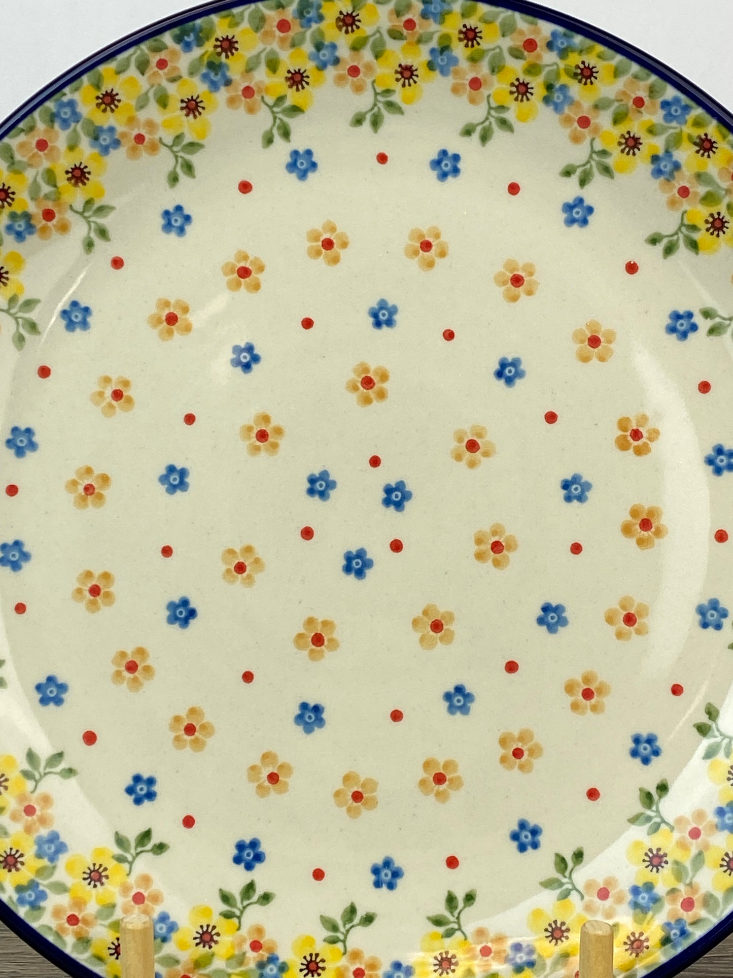 10.5" Dinner Plate - Shape 223 - Pattern 2225