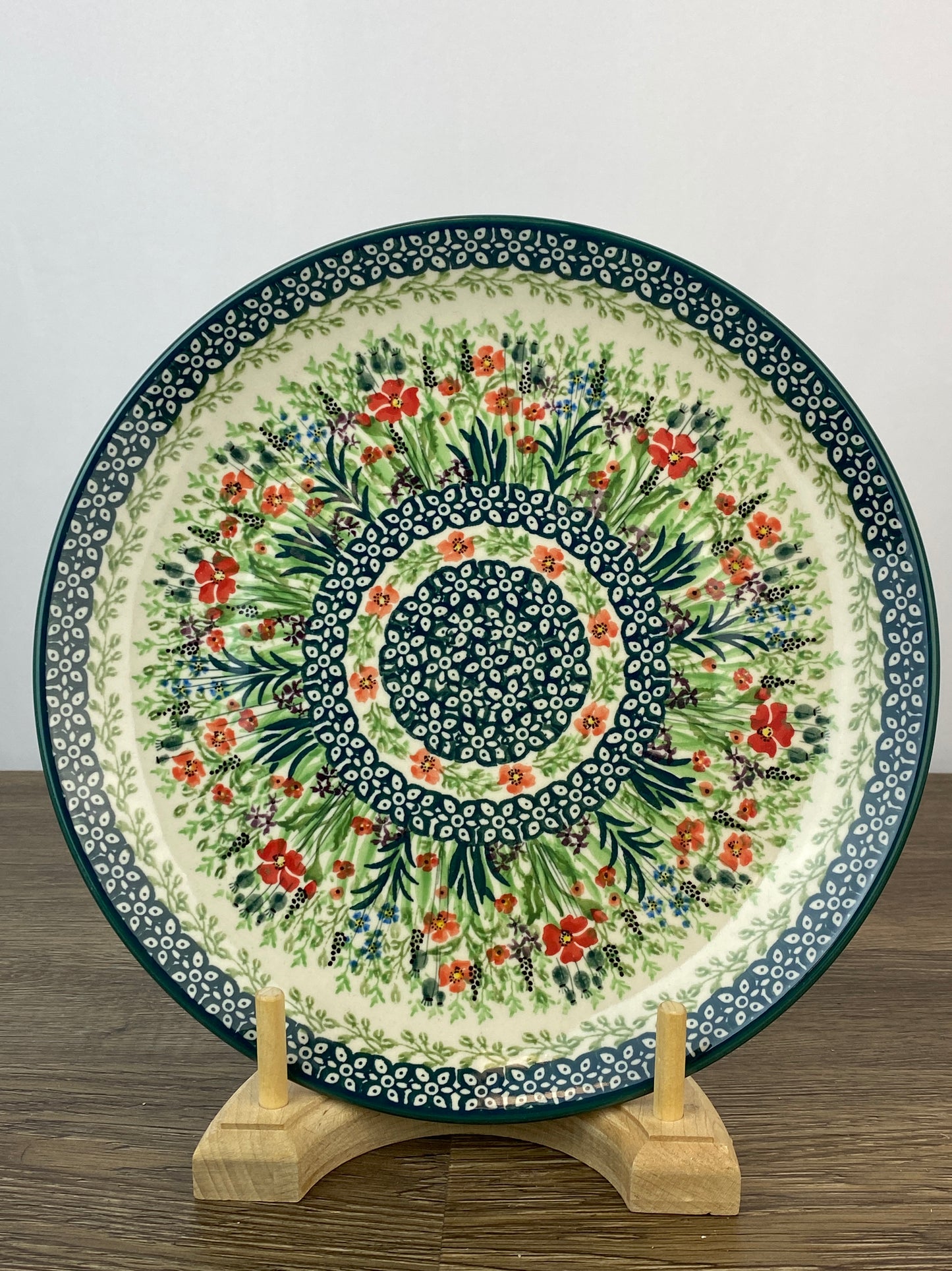 10" Unikat Dinner Plate - Shape 257 - Pattern U4335