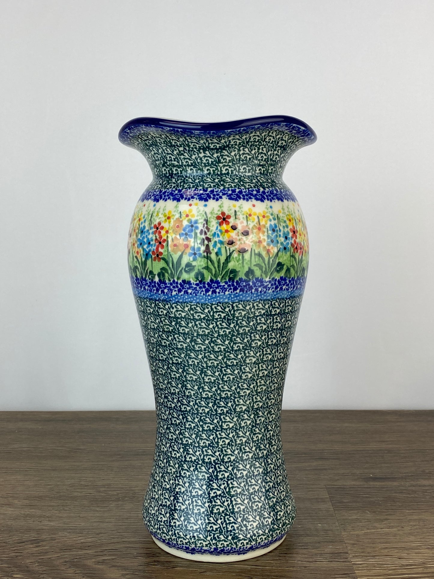 Large Unikat Vase - Shape 946 - Pattern U4893