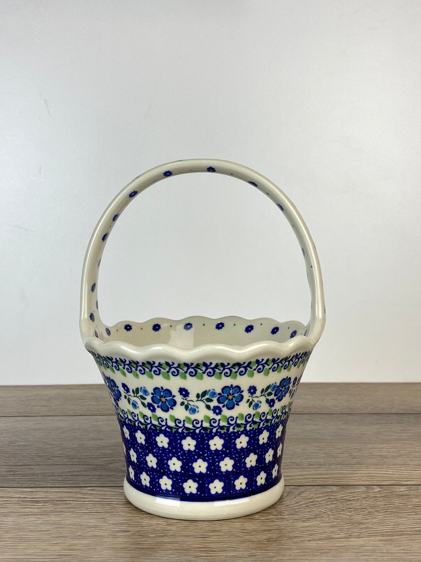 Basket with Handle - Shape A31 - Pattern 2251