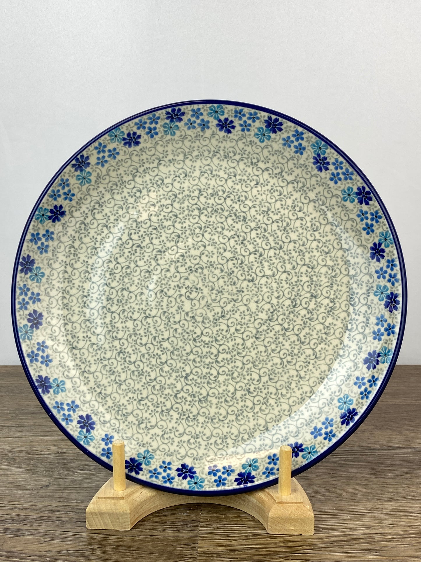 10.5" Dinner Plate - Shape 223 - Pattern 2612