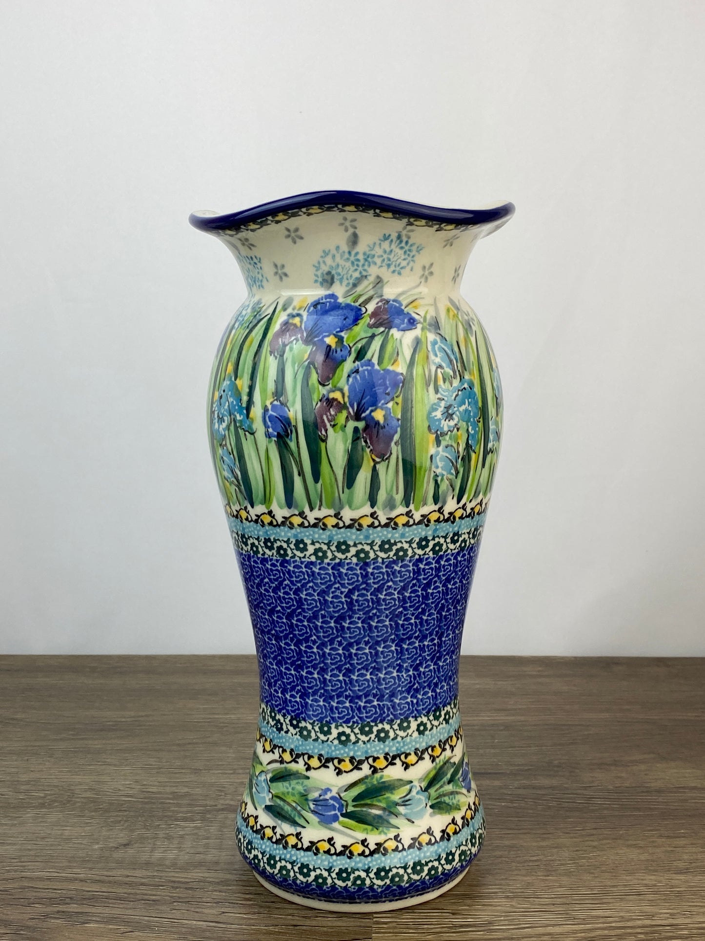 Large Unikat Vase - Shape 946 - Pattern U4966