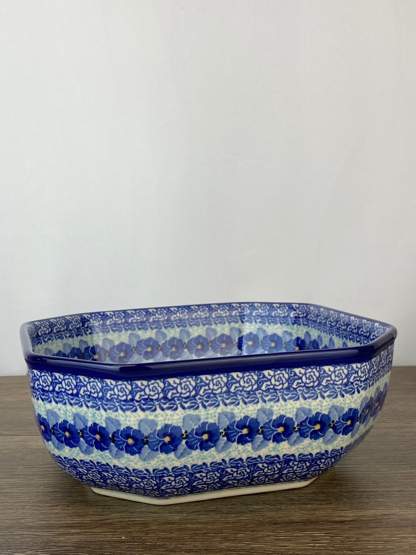 Deep Unikat Square Bowl - Shape 586 - Pattern U3639