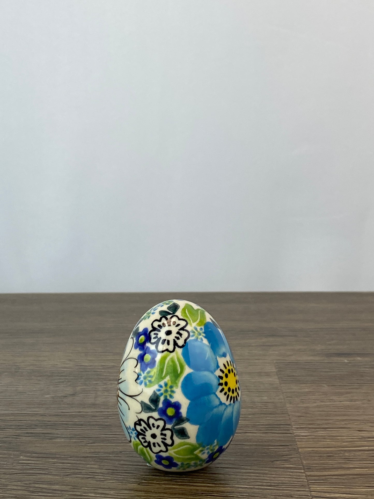 Vena Large Ceramic Easter Egg - Shape V037 - Pattern U598