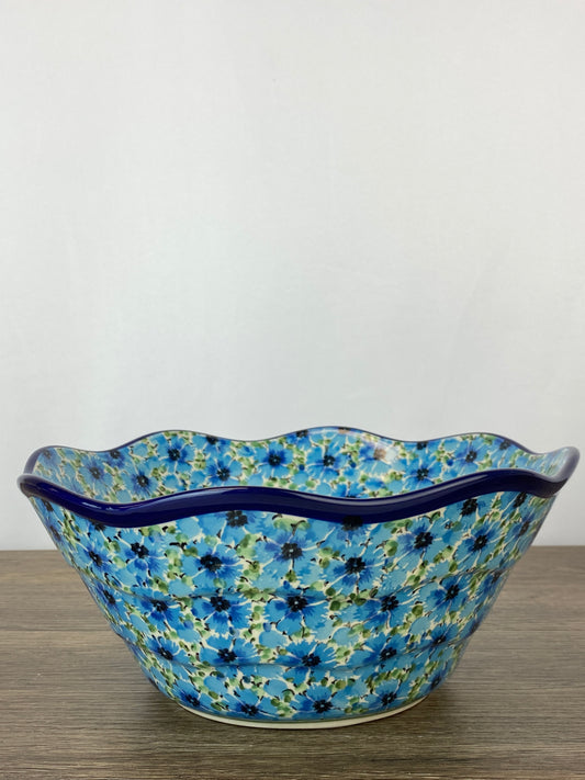 Large Wavy Unikat Serving Bowl - Shape 692 - Pattern U4929