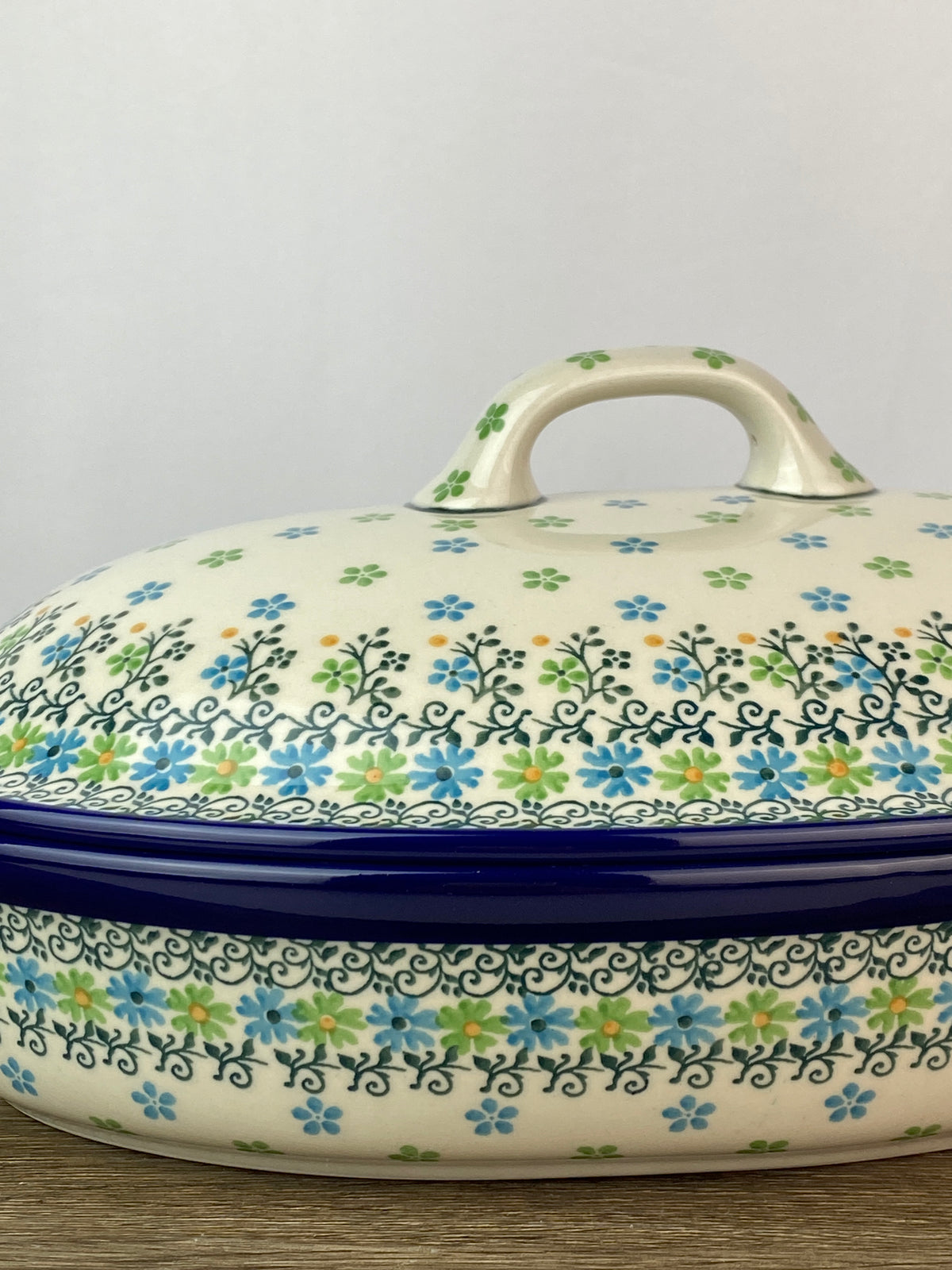 Roaster Pattern Large Covered Roaster - Shape A18 - Pattern 2362 – Polish Pottery Westlake