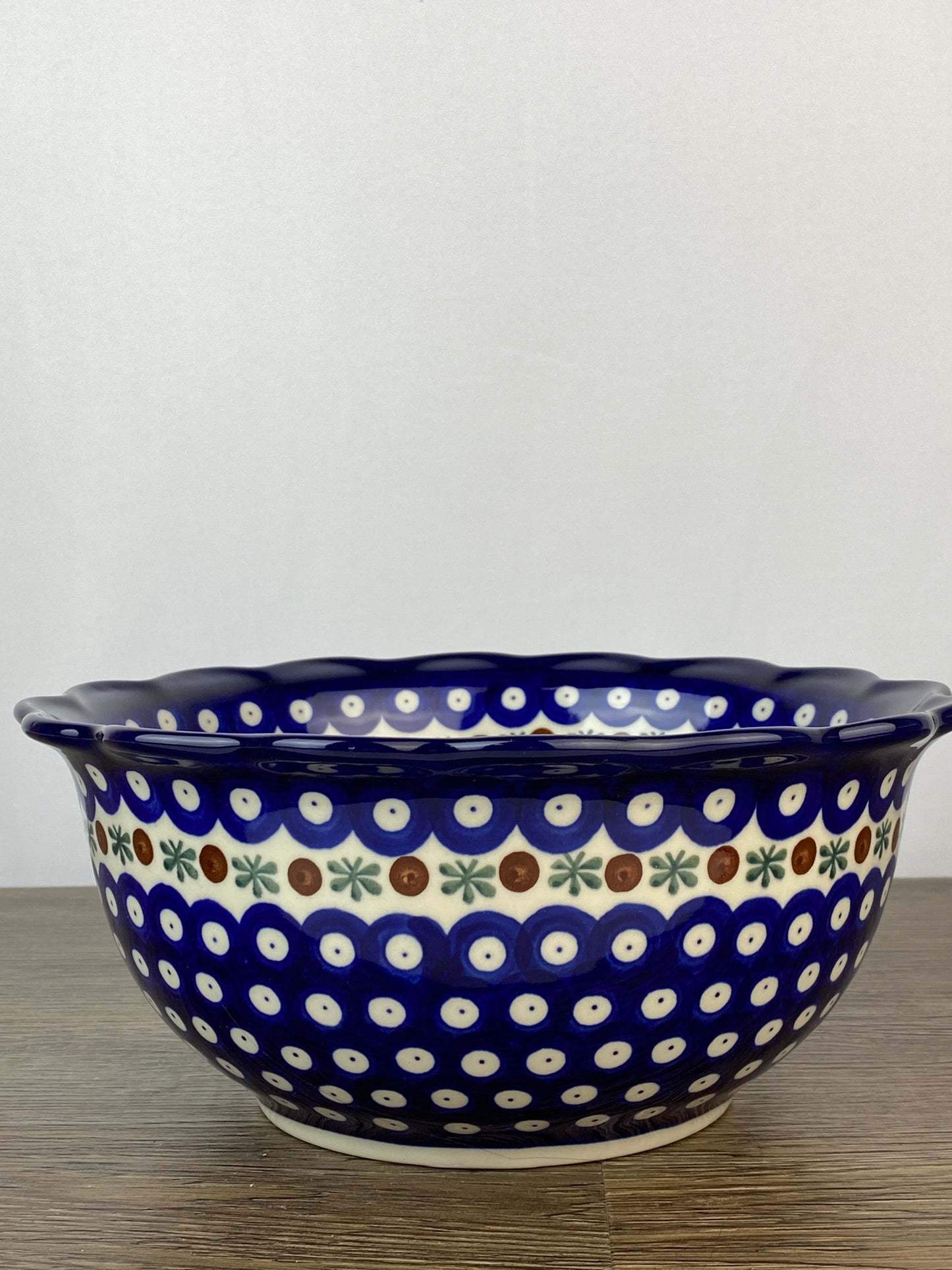 Large Ruffled Bowl - Shape 628 - Pattern 70