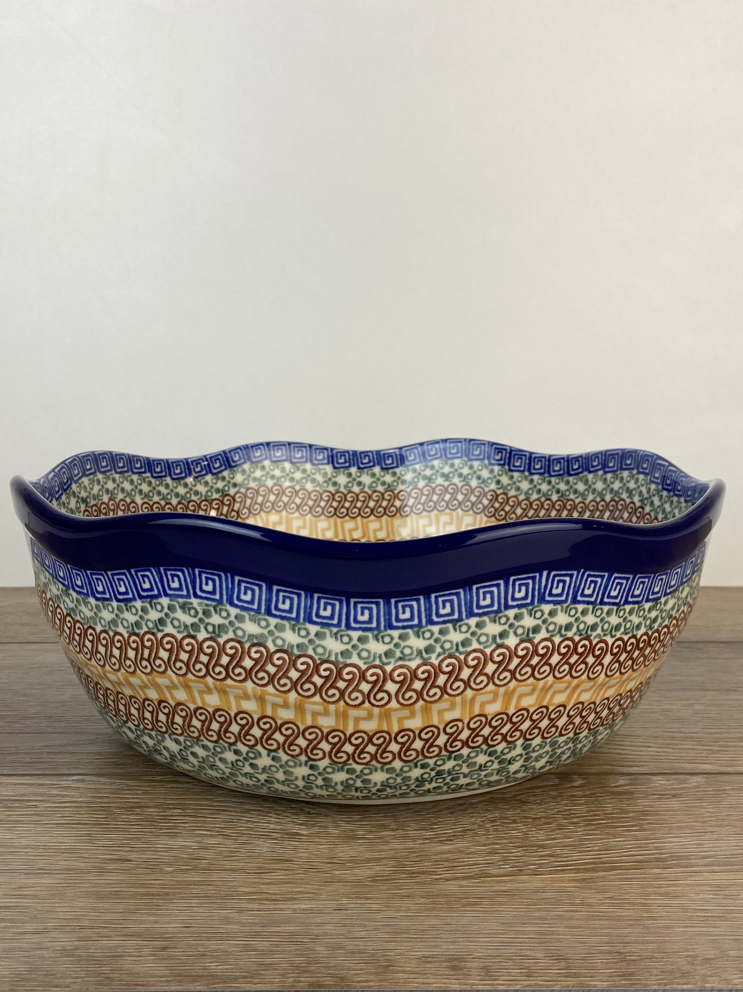 Large Wavy Bowl - Shape 697 - Pattern 50