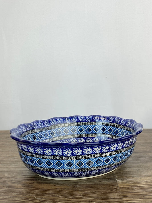 Scalloped Oval Bowl - Shape D78 - Pattern 1917