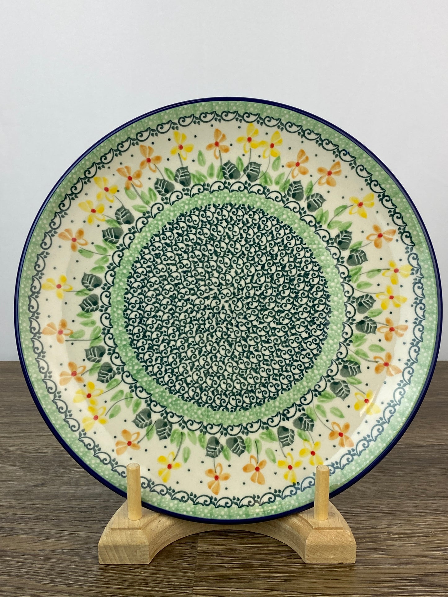 10" Dinner Plate - Shape 257 - Pattern 2669