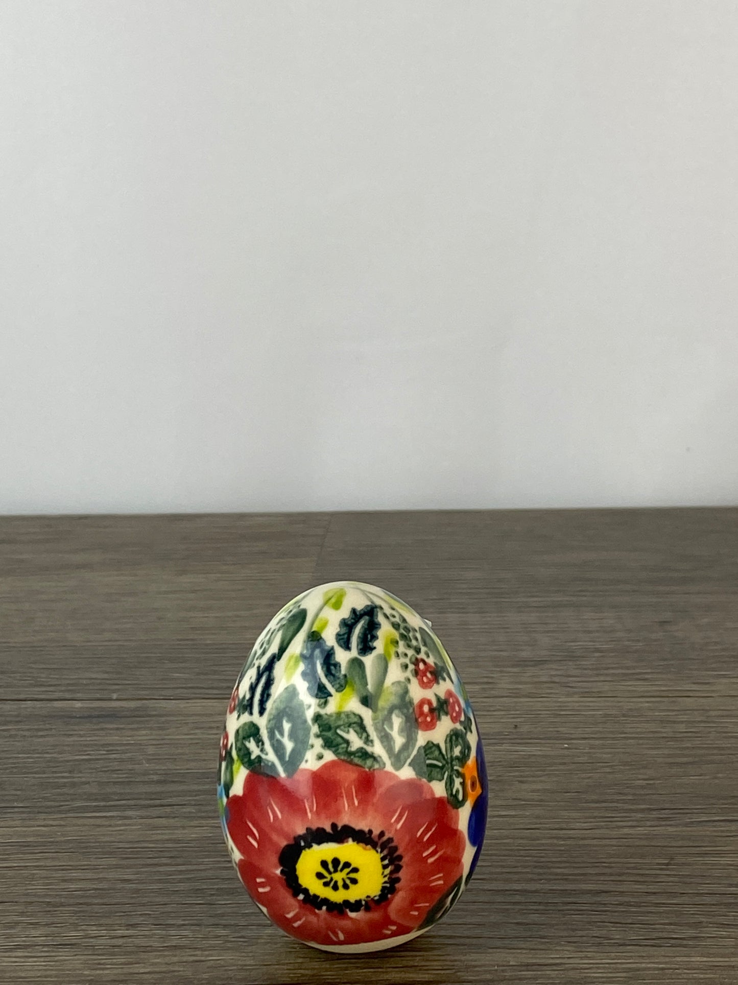 Vena Large Ceramic Easter Egg - Shape V037 - Pattern A520