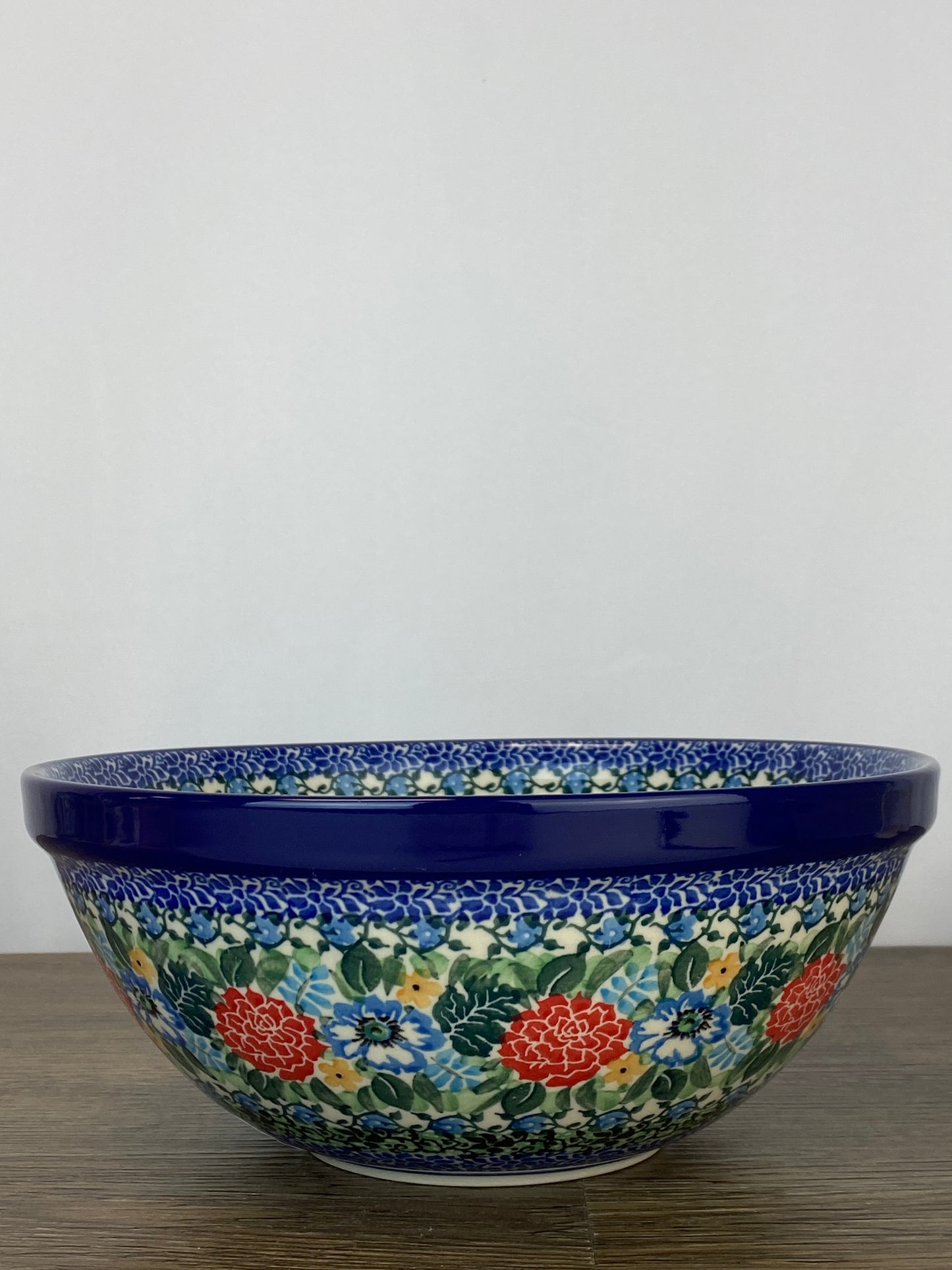 9" Medium Unikat Kitchen Bowl - Shape 56 - Pattern U3271