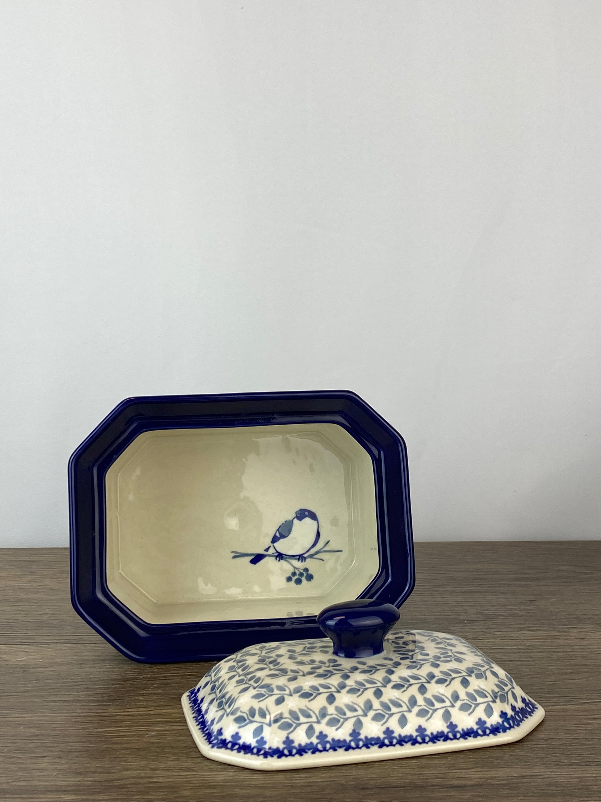 Small Unikat Cake Box - Shape 382 - Pattern U4830 – Polish Pottery Westlake