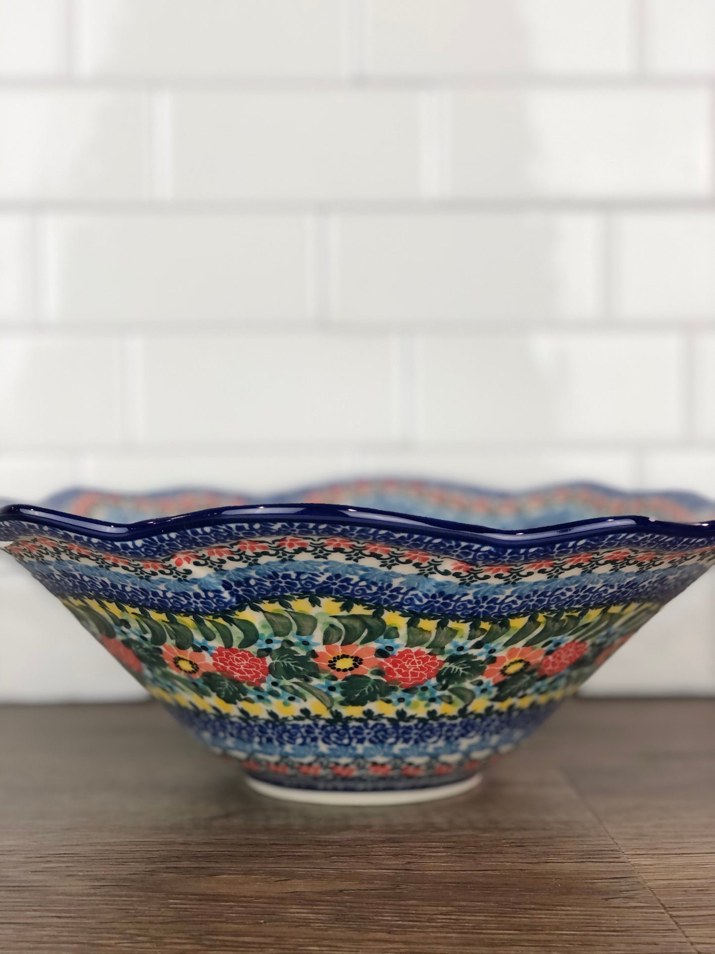 Flared Unikat Bowl - Shape A83 - Pattern U3357