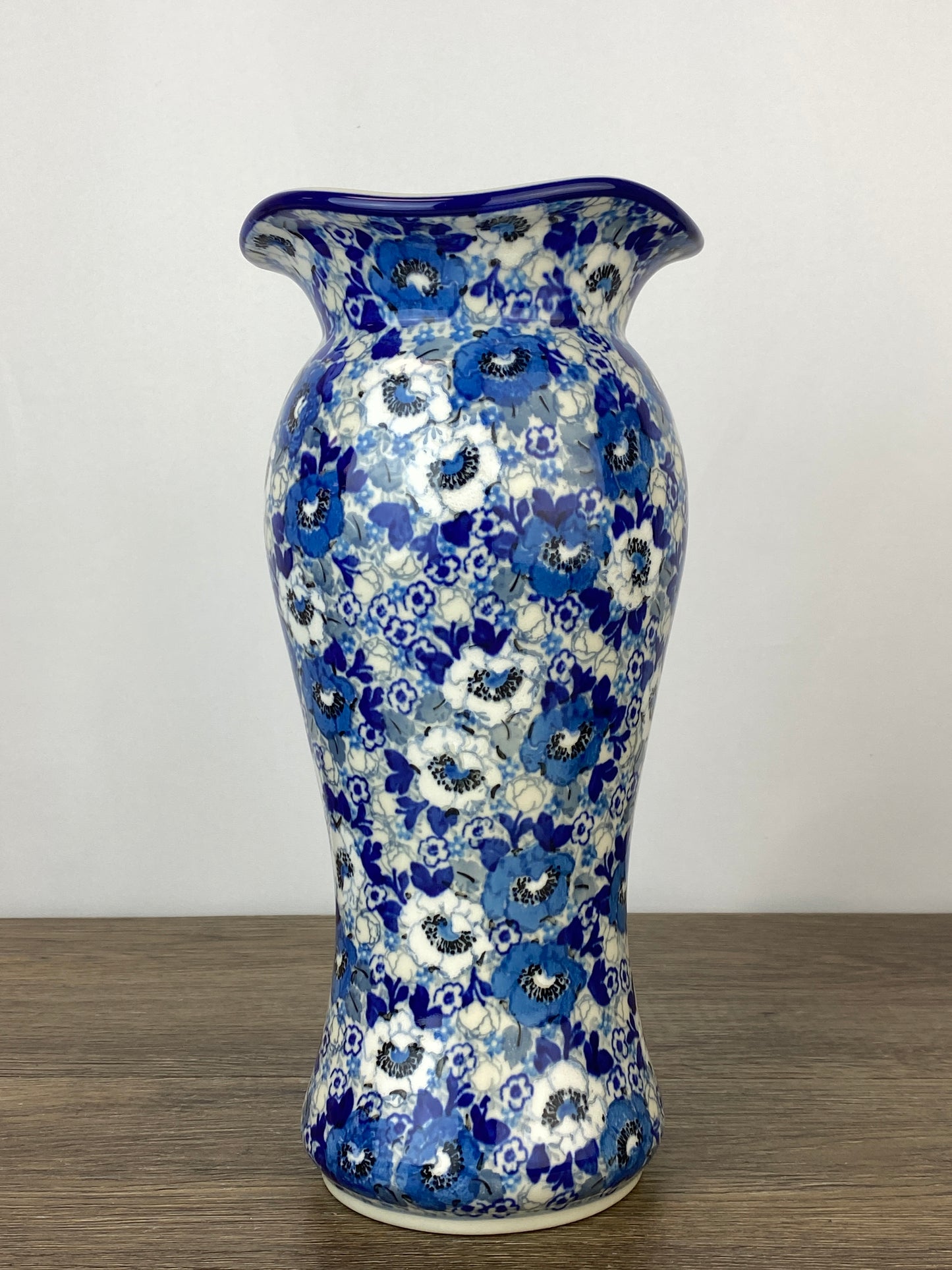 Large Unikat Vase - Shape 946 - Pattern U4824