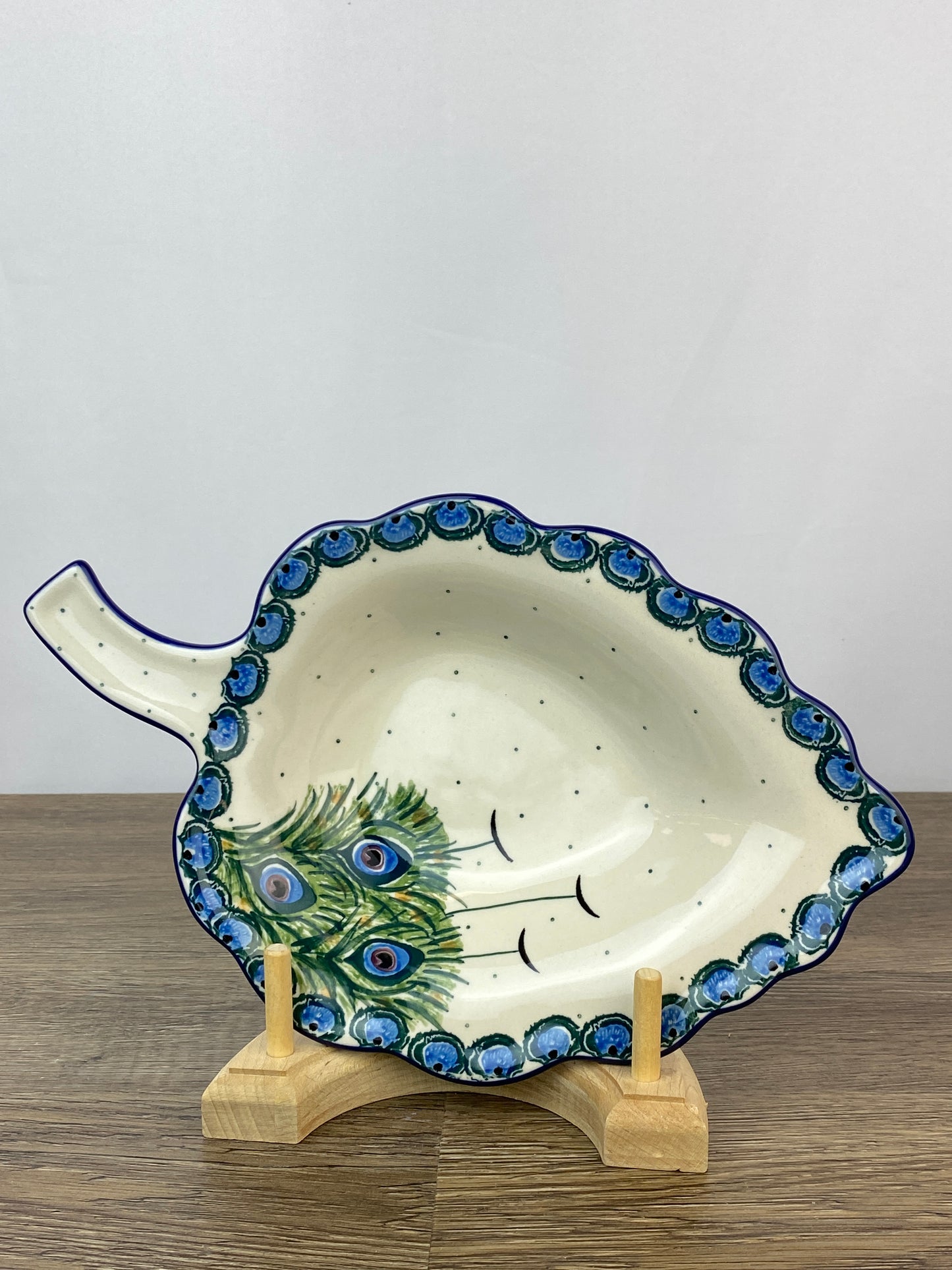 SALE Leaf Dish - Shape A61 - Pattern 2127