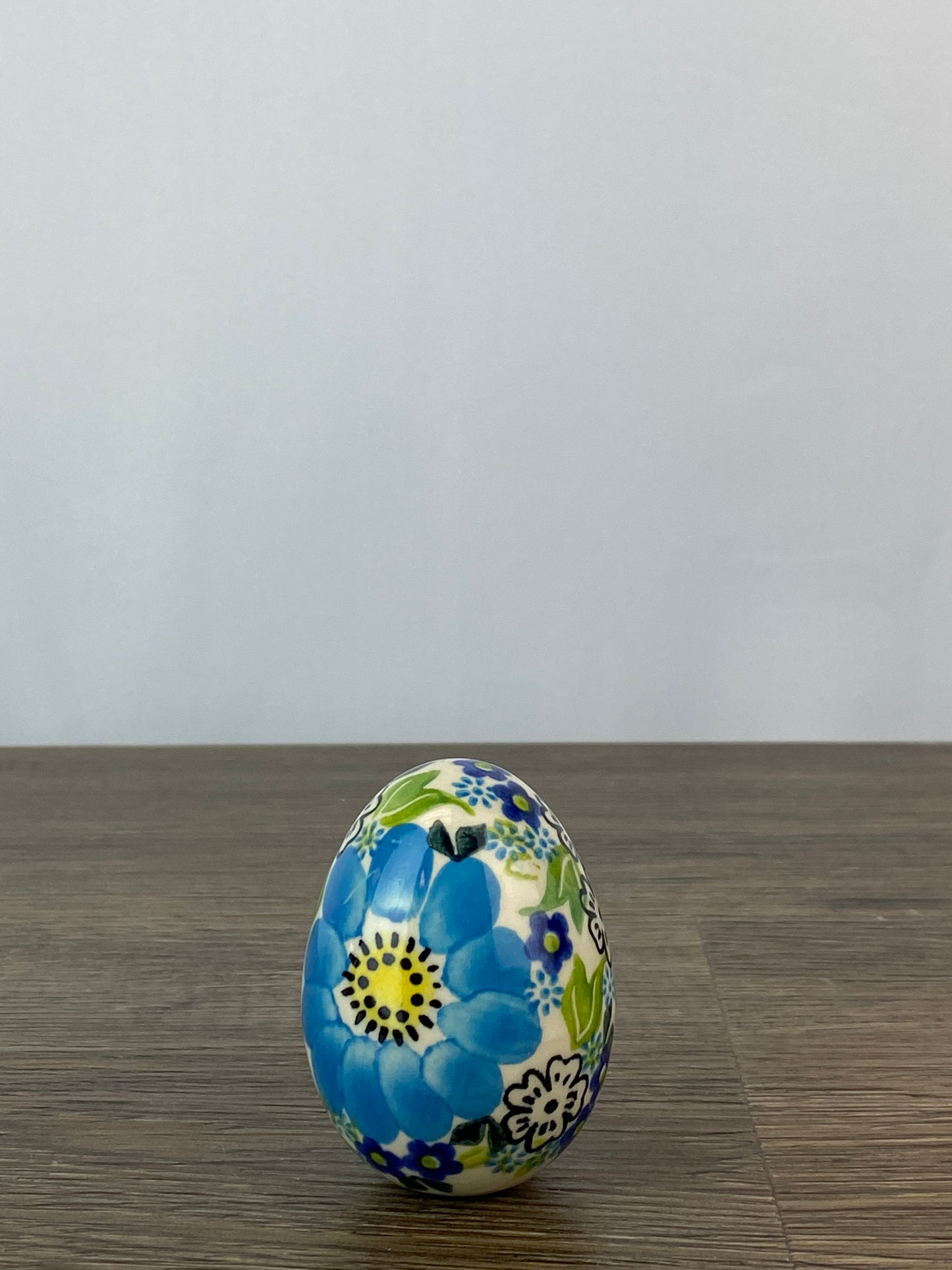 Vena Large Ceramic Easter Egg - Shape V037 - Pattern U598