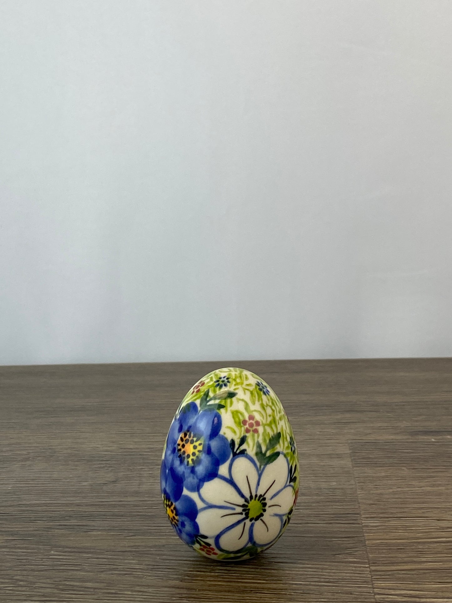 Vena Large Ceramic Easter Egg - Shape V037 - Pattern U536