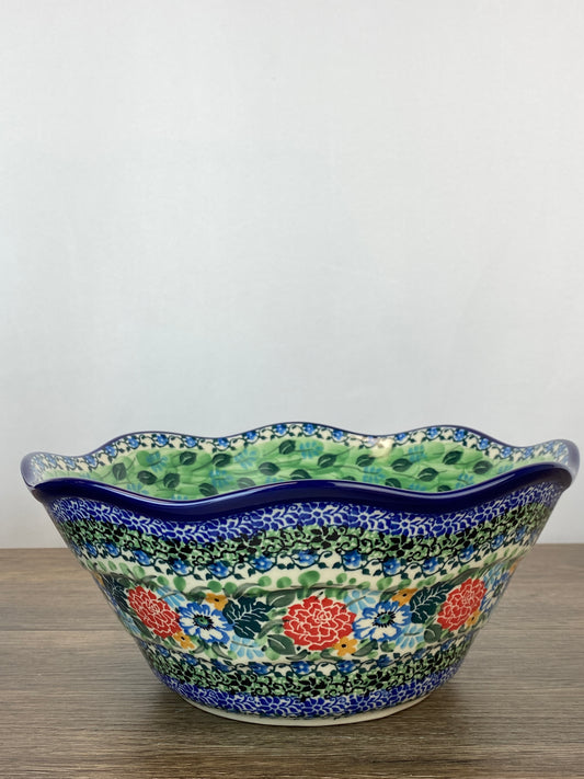 Large Wavy Unikat Serving Bowl - Shape 692 - Pattern U3271