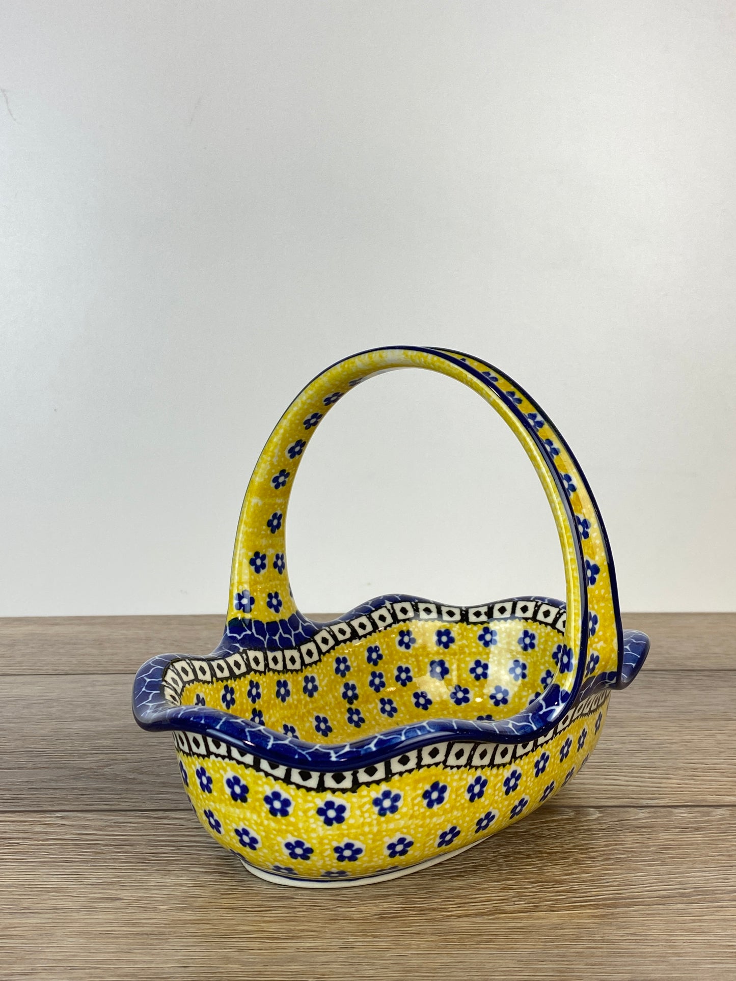 Basket with Handle - Shape A21 - Pattern 859