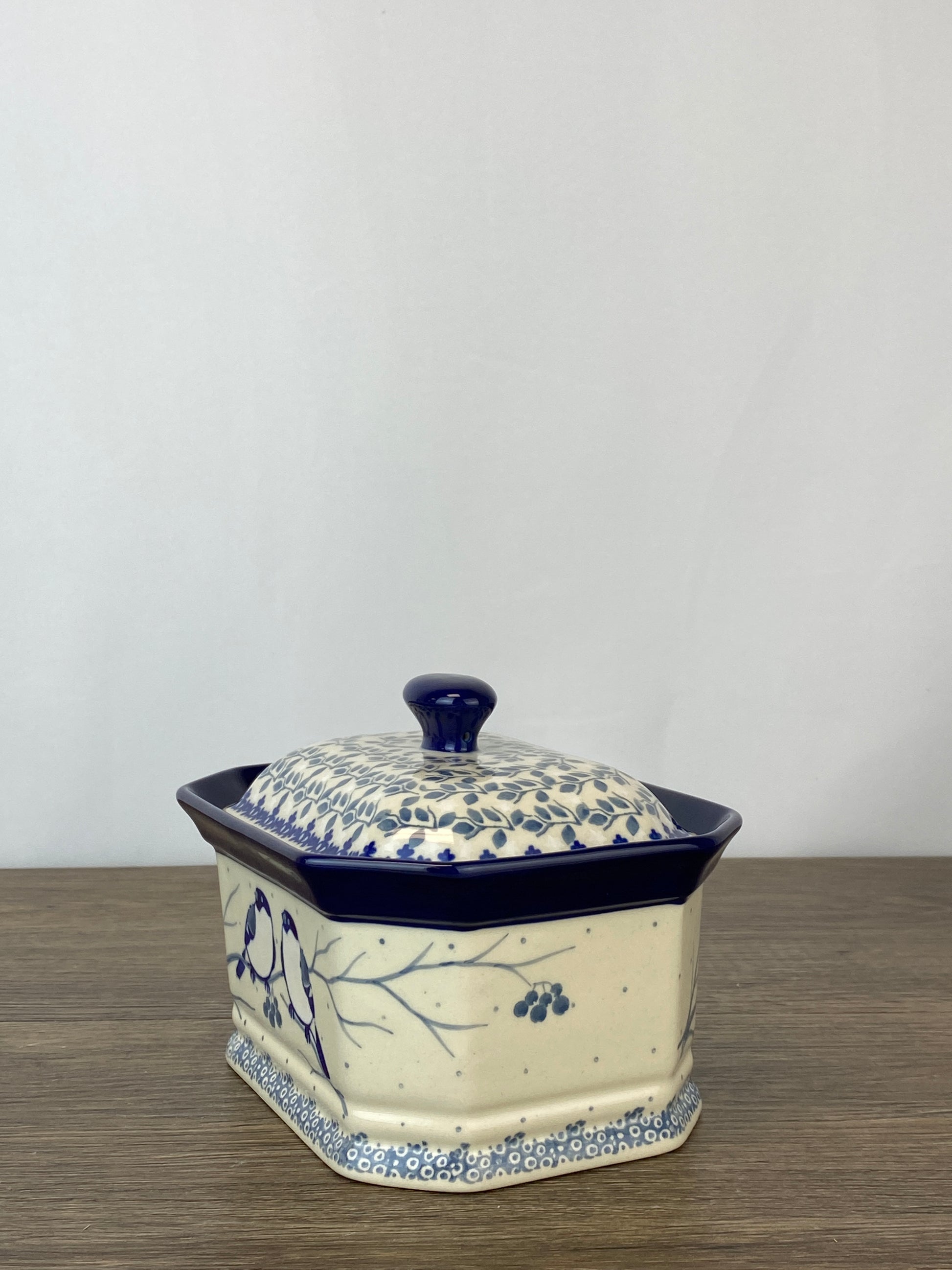 Small Unikat Cake Box - Shape 382 - Pattern U4830 – Polish Pottery Westlake