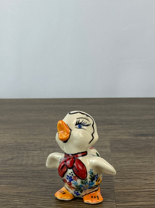 Vena Duckling with Open Wings - Shape V801 - Pattern U422