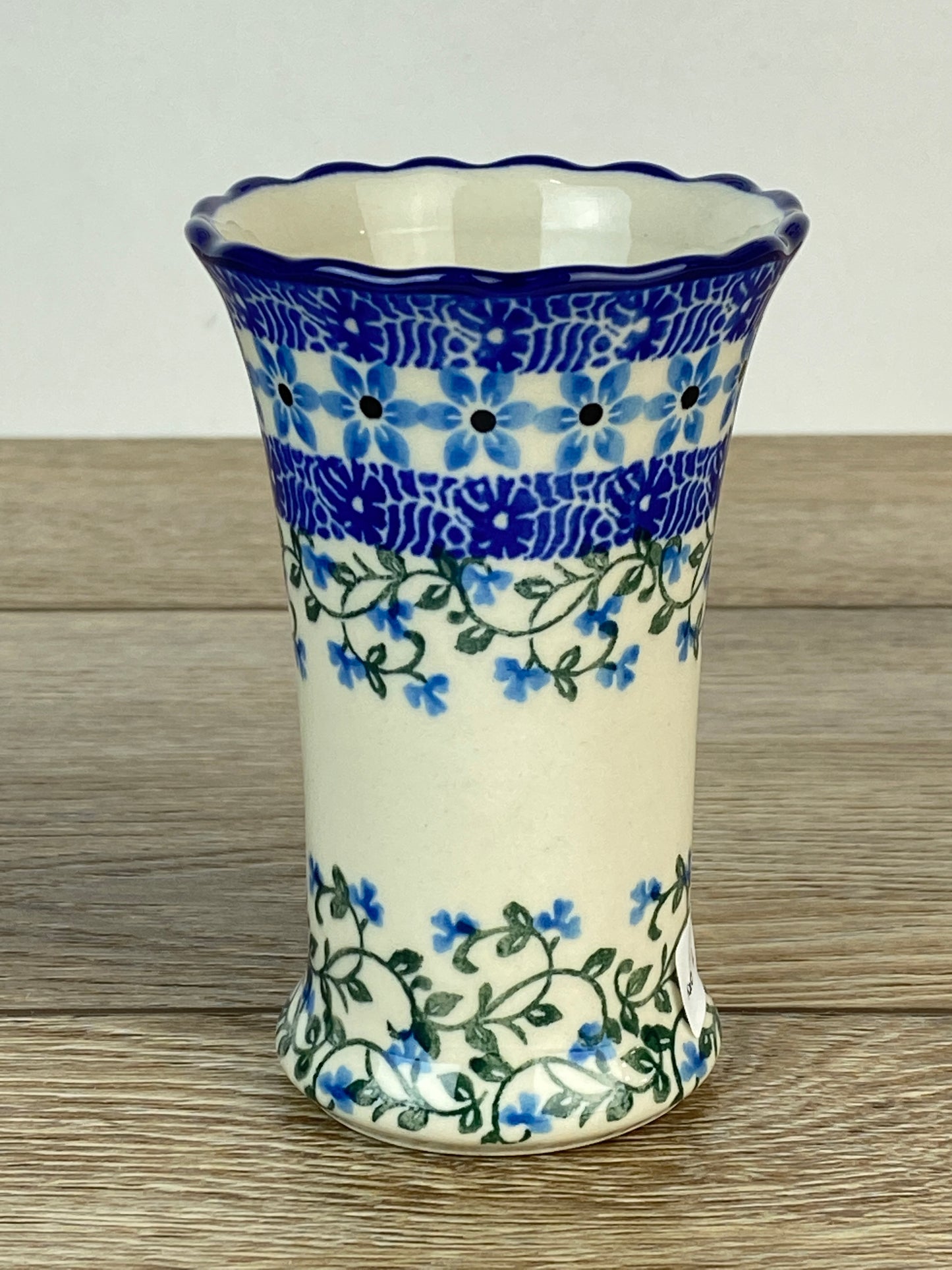 Ruffled Bud Vase - Shape 127 - Pattern 1932